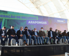 O governador Carlos Massa Ratinho Junior anuncia nesta quinta-feira (13) novos recursos para Arapongas, no Norte do Paraná. São investimentos para a Santa Casa, estradas rurais, pavimentação de ruas e avenidas, um parque urbano e moradias populares. 13/05/2021 - Foto: Geraldo Bubniak/AEN
