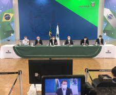 A nova concessão das rodovias que cortam o Paraná será baseada em torno da menor tarifa oferecida ao usuário, sem limite de desconto na disputa na Bolsa de Valores, arrumando a modelagem de acordo com o anseio da população