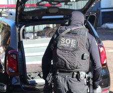Governo do Paraná retirou 9,3 mil detentos de carceragens sob responsabilidade da Polícia Civil e passou para gestão plena do Departamento Penitenciário (Depen). O balanço engloba transferências efetivadas desde o começo de 2019. Até então, o Estado tinha a pior superlotação do País em delegacias.  -  Foto; SESP/PR