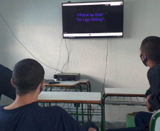 A secretaria estadual da Justiça, Família e Trabalho promoveu mais uma edição do encontro virtual Oficina de RAP “Se Liga RAPaz”. Foto:SEJUF