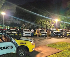 Um estabelecimento comercial foi fechado e 15 pessoas abordadas durante a operação da Ação Integrada de Fiscalização Urbana (AIFU) nesta quarta-feira (02/06), em Curitiba. Em uma das abordagens, no bairro Sítio Cercado, os policiais militares apreenderam 30 essências de narguilé. As ações de prevenção a aglomerações e demais infrações de medidas sanitárias seguem em andamento durante o feriado. -  curitiba, 03/06/2021  -  Foto: SESP/PR