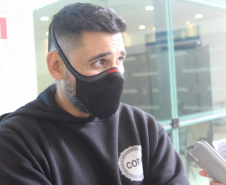 As forças policiais da Secretaria de Estado da Segurança Pública (Sesp) continuam sendo vacinadas contra a Covid 19 nas cidades sedes de regionais de saúde do estado. A distribuição das doses segue os critérios e cronograma estabelecidos pela Secretaria de Estado da Saúde (Sesa), a partir dos lotes recebidos do Ministério da Saúde e a aplicação é feita pelas equipes municipais de Saúde.  -  Curitiba, 08/06/2021  -  Foto: SESP/PR