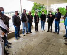 Governo do Estado realiza repasse que viabiliza aquisição de aparelho de raio X na Santa Casa de Misericórdia de Ribeirão Claro
. Foto: Prefeitura de Ribeirão Claro