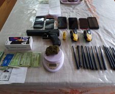 Polícia Militar e Ministério Público cumprem 45 mandados de prisão e apreendem fuzil e coletes balísticos no interior do estado  -  Curitiba, 10/06/2021  -  Foto: PMPR/SESP-PR