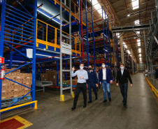O governador Carlos Massa Ratinho Junior participou nesta sexta-feira (11), em Cambé, no Norte do Estado, da inauguração do Muffato Foods, um dos mais modernos centros de processamento de alimentos do Paraná, que recebeu investimento de R$ 170 milhões.Foto: Jonathan Campos/AEN