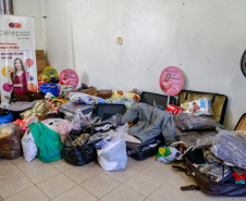 Mais de 300 famílias em situação de vulnerabilidade serão beneficiadas com a doação de 730 itens arrecadados pela Celepar (Companhia de Tecnologia da Informação e Comunicação do Paraná)