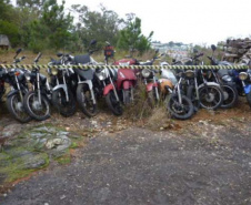O Departamento de Estradas de Rodagem do Paraná (DER/PR) realiza no dia 06 de julho seu primeiro leilão online de sucatas de veículos automotores de 2021.   -  Curitiba, 22/06/2021  -  Foto: DER