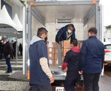 O medicamento já foi entregue para a Farmácia da 2ª Regional de Saúde, em Curitiba Para as demais regiões do Estado.
Foto:  Américo Antonio/SESA