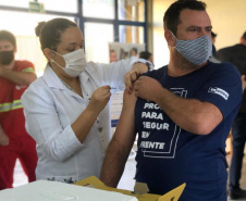 Campanha "De domingo a domingo" registra mais de 952 mil doses aplicadas aos finais de semana no Paraná  -  Curitiba, 28/06/2021  -  Foto: SESA/Com Regionais de Saúde