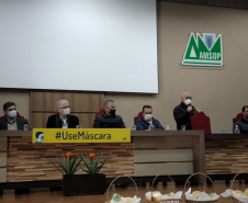 Quatro municípios paranaenses tiveram reconhecidos os bons trabalhos de inspeção municipal e receberam certificados nesta quinta-feira (01)