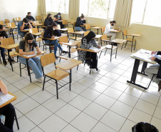 Universidades Estaduais definem mudanças para o Vestibular 2022 - Em virtude da pandemia no novo coronavírus, as Universidades Estaduais do Paraná estão alterando o formato dos vestibulares. O objetivo é incentivar o ingresso de novos estudantes nas instituições respeitando as medidas sanitárias. -  Curitiba, 02/07/2021  -  Foto: SETI