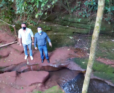 ARARUNA  -  O projeto Parques Urbanos do Paraná é o maior do Brasil, afirmou o secretário estadual do Desenvolvimento Sustentável e do Turismo, Márcio Nunes. Ele esteve nesta semana na região Noroeste para acompanhar as obras de quatro Parques Urbanos. São áreas de fundo de vale que serão recuperadas e reaproveitadas como espaços de lazer e turismo aos moradores, aliado à preservação ambiental.   -  02/07/2021  -  Foto: Divulgação SEDEST