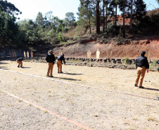 Academia Policial Militar ministra curso de aperfeiçoamento para 60 oficiais da PMPR. 
Foto: Ari Dias/AEN