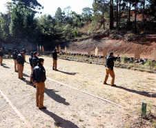 Academia Policial Militar ministra curso de aperfeiçoamento para 60 oficiais da PMPR. 
Foto: Ari Dias/AEN
