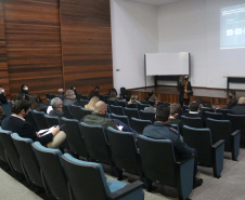 Integrantes do Ministério da Justiça fazem visita técnica na Polícia Científica do Paraná e discutem procedimentos sobre cadeia de custódia
Foto:SESP/PR