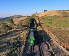 Ibama e Funai visitam os Campos Gerais para conhecer o traçado da Nova Ferroeste. Os técnicos sobrevoaram a Terra Indígena em Nova Laranjeiras. Foto Alessandro Vieira