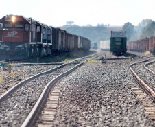 Técnicos do Estado e da União sobrevoam o Centro-Sul para estudos do impacto ambiental da Nova Ferroeste . Foto: Alessandro Vieira/AEN
