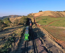 Ibama e Funai visitam os Campos Gerais para conhecer o traçado da Nova Ferroeste. Os técnicos sobrevoaram a Terra Indígena em Nova Laranjeiras. Foto Alessandro Vieira