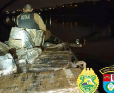 Um balanço divulgado pelo 5º Comando Regional da Polícia Militar (5º CRPM) aponta um aumento de 50% na apreensão de drogas no 1º Semestre de 2021, foram mais de 45 toneladas de entorpecentes. O resultado compreende as regiões Oeste e Sudoeste do estado, que fazem divisa com o Paraguai, Argentina e o estado de Santa Catarina. - Curitiba, 09/07/2021  -  Foto: PMPR