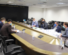 O Secretário da Segurança Pública do Paraná, Romulo Marinho Soares, recebeu, nesta semana, o reitor da Universidade Estadual de Ponta Grossa (UEPG), professor Miguel Sanches Neto e o Deputado Estadual Rodrigo Stacho para continuidade de tratativas referente à implantação do Instituto Médico Legal (IML) no campus da UEPG.  -  Curitiba, 16/07/2021  -  Foto: SESP-PR