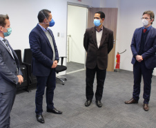 O Secretário da Segurança Pública do Paraná, Romulo Marinho Soares, recebeu, nesta semana, o reitor da Universidade Estadual de Ponta Grossa (UEPG), professor Miguel Sanches Neto e o Deputado Estadual Rodrigo Stacho para continuidade de tratativas referente à implantação do Instituto Médico Legal (IML) no campus da UEPG.  -  Curitiba, 16/07/2021  -  Foto: SESP-PR