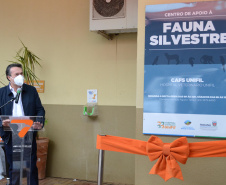 O Hospital Veterinário do Centro Universitário Filadélfia (UniFil), em Londrina, região Norte do Estado, agora é oficialmente um Centro de Apoio à Fauna Silvestre (CAFS). O local presta auxílio ao Instituto Água e Terra (IAT) no recebimento de animais silvestres vítimas de atropelamento, maus-tratos, comércio ilegal, tráfico e cativeiro irregular, que precisam de atendimento veterinário. A inauguração aconteceu nessa sexta-feira (16).  -  Londrina, 16/07/2021  -  Foto: SEDEST/IAT