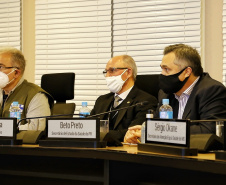O secretário de Estado da Saúde, Beto Preto acompanha o ministro da Saúde, Marcelo Queiroga, nesta terça-feira (20) na Itaipu Binacional  em Foz do Iguaçu. Foto: Gilson Abreu/AEN