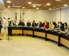 O secretário de Estado da Saúde, Beto Preto acompanha o ministro da Saúde, Marcelo Queiroga, nesta terça-feira (20) na Itaipu Binacional  em Foz do Iguaçu. Foto: Gilson Abreu/AEN