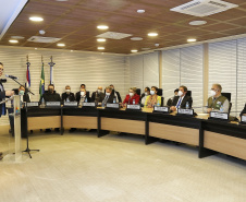O secretário de Estado da Saúde, Beto Preto acompanha o ministro da Saúde, Marcelo Queiroga, nesta terça-feira (20) na Itaipu Binacional  em Foz do Iguaçu. Foto: Gilson Abreu/AEN