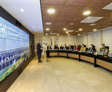 O secretário de Estado da Saúde, Beto Preto acompanha o ministro da Saúde, Marcelo Queiroga, nesta terça-feira (20) na Itaipu Binacional  em Foz do Iguaçu. Foto: Gilson Abreu/AEN