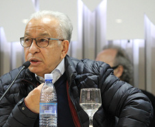 Na quarta-feira (21), em Cascavel, foi lançado o ?Manual do Secretário?, cartilha produzida pela equipe do Instituto de Desenvolvimento Rural do Paraná Iapar-Emater (IDR-Paraná) da região