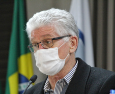 Na quarta-feira (21), em Cascavel, foi lançado o ?Manual do Secretário?, cartilha produzida pela equipe do Instituto de Desenvolvimento Rural do Paraná Iapar-Emater (IDR-Paraná) da região