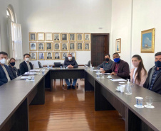 LAPA  -  O diretor-presidente da Fomento Paraná, Heraldo Neves, o diretor de Mercado, Vinícius Rocha, e a assessora de Relações Institucionais, Emilia Belinati, percorreram municípios dos Campos Gerais, do sul e sudeste do estado nesta quinta (22) e sexta-feira (23) para encontros com prefeitos, gestores e associações comerciais.  -  Curitiba, 23/07/2021  -  Foto: Fomento Paraná