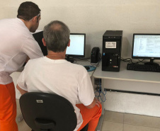 O Departamento Penitenciário do Paraná (Depen), vinculado a Secretaria da Segurança Pública do Paraná (SESP), está com as inscrições para os concursos literário e de desenho direcionado às Pessoas Privadas de Liberdade (PPL), com a temática ?Tempo e Vida? no âmbito dos Estabelecimentos Prisionais do Estado do Paraná. - Curitiba, 29/07/2021  -  Foto: DEPEN-PARANÁ