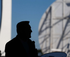 Um dos trechos mais movimentados da BR-277, em Cascavel, na Região Oeste, começou oficialmente a ser requalificado. O governador Carlos Massa Ratinho Junior participou nesta segunda-feira (2) do lançamento da pedra fundamental das obras de duplicação da rodovia. Foto: Jonathan Campos/AEN