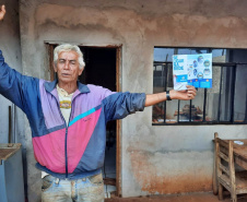A Sanepar finalizou nesta quinta-feira (5) obras no valor de cerca de R$ 1,6 milhão em Lunardelli, no Vale do Ivaí. - Sebastião Aparecido dos Santos já sabe como vai interligar o imóvel na rede de esgoto  -  Lunardelli, 05/08/2021  -  Foto: Sanepar