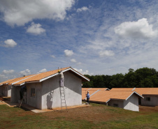 Termina nesta terça-feira (10) o prazo de inscrição para os interessados em morar em uma das 40 casas do Condomínio dos Idosos que o Governo do Estado está construindo em Foz do Iguaçu, na região Oeste. Podem participar da seleção pessoas a partir de 60 anos, com renda de um a seis salários mínimos e que não possuam casa própria.  -  curitiba, 09/08/2021  -  Foto: Alessandro Vieira/AEN