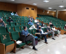 O Departamento de Estradas de Rodagem do Paraná (DER/PR) abriu nesta terça-feira (10) os envelopes com propostas de preços dos oito lotes do Programa de Segurança Viária das Rodovias Estaduais (Proseg Paraná), iniciativa que vai melhorar a segurança de 9.965,43 quilômetros de rodovias estaduais. -  Curitiba, 10/08/2021  -  Foto: DER