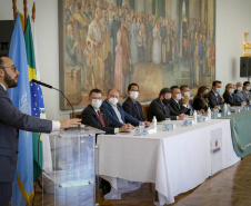 Governador Carlos Massa Ratinho Junior, durante cerimônia de posse do advogado paranaense Tracy Reinaldet, como representante brasileiro no Comitê Permanente da América Latina para a Prevenção do Crime (COPLAD), da ONU. - Curitiba, 17/08/2021 - Foto Gilson Abreu/AEN
