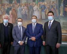Governador Carlos Massa Ratinho Junior, durante cerimônia de posse do advogado paranaense Tracy Reinaldet, como representante brasileiro no Comitê Permanente da América Latina para a Prevenção do Crime (COPLAD), da ONU. - Curitiba, 17/08/2021 - Foto Gilson Abreu/AEN