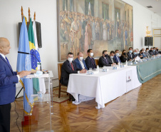 Governador Carlos Massa Ratinho Junior, durante cerimônia de posse do advogado paranaense Tracy Reinaldet, como representante brasileiro no Comitê Permanente da América Latina para a Prevenção do Crime (COPLAD), da ONU. - Curitiba, 17/08/2021 - Foto Gilson Abreu/AEN