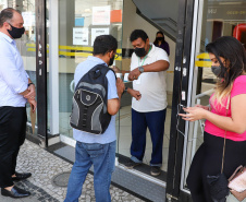 Agência do Trabalhador de Curitiba promove ação para empregar pessoas acima de 50 anos. Fotos:Ari Dias/AEN.