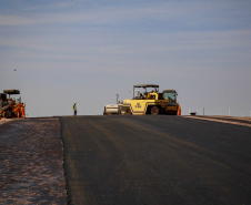Obra do Contorno Norte de Castro avança e aumenta segurança na cidade ao retirar circulação de tráfego pesado. 08-2021Fotos Gilson Abreu/AEN