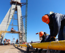 Obra da Ponte da Integração Brasil-Paraguai atinge 67% de execução em agosto. Foto: Rodrigo Felix Leal/AEN