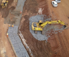Obras do Contorno Sul de Wenceslau Braz avançam para desviar tráfego pesado da área urbana.
Foto Gilson Abreu/AEN