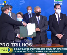 Paraná formaliza pedido de ramais da Nova Ferroeste junto ao governo federal .