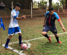 Encerrou no domingo (05), a etapa de abertura do Paraná Bom de Bola. A competição está debutando em 2021. Guaratuba, Carambeí, Cornélio Procópio, Florestópolis, Marialva, Umuarama, Goioerê, Planalto, Coronel Vivida, Guarapuava, Marechal Cândido Rondon e Jardim Alegre são as sedes. -  Foto: Assessoria de Imprensa dos Municípios