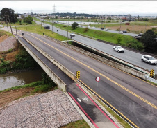 Ponte do rio Iguaçu é liberada em São José dos Pinhais. Foto: COMEC