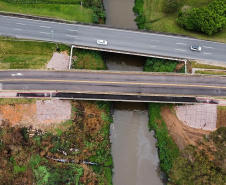 Ponte do rio Iguaçu é liberada em São José dos Pinhais. Foto: COMEC