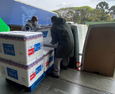 Paraná recebe 55,2 mil vacinas contra a Covid-19 para segunda dose; 229,3 mil chegam à noite  -  Foto: Andressa Desyreé/SESA